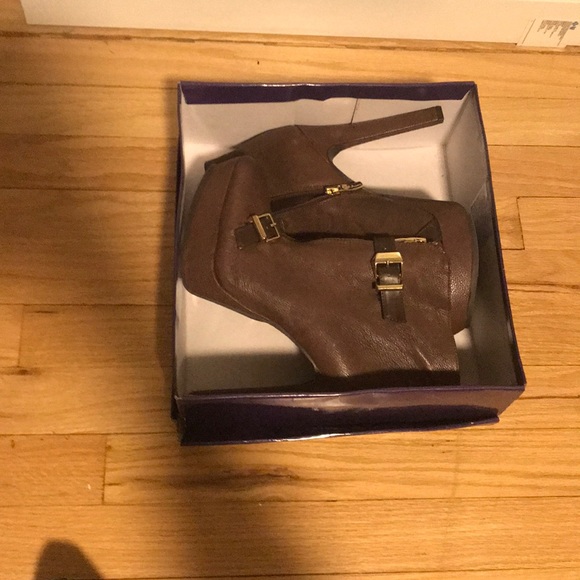 BCBGeneration Heeled Booties - Picture 4 of 4